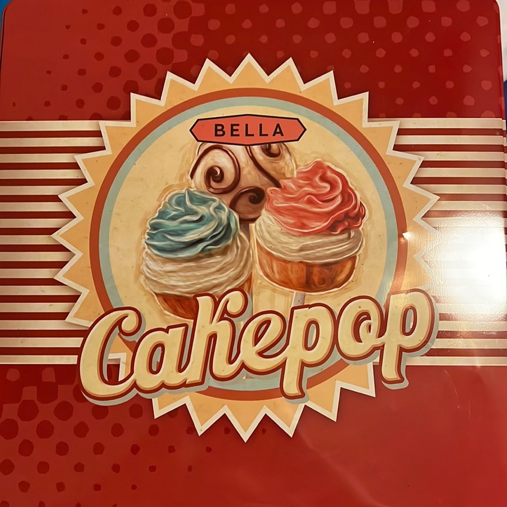 Bella Cakepop And Donut Hole Maker